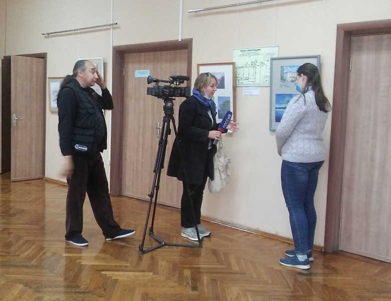 5 октября в стенах колледжа искусств открылась выставка "Воздушное пространство"