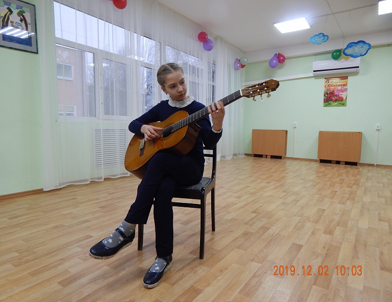 «От улыбки станет всем теплей»
