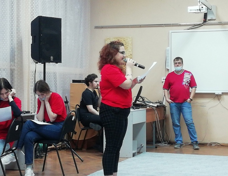Идет первый день соревнований на площадке Преподавание музыки в школе
