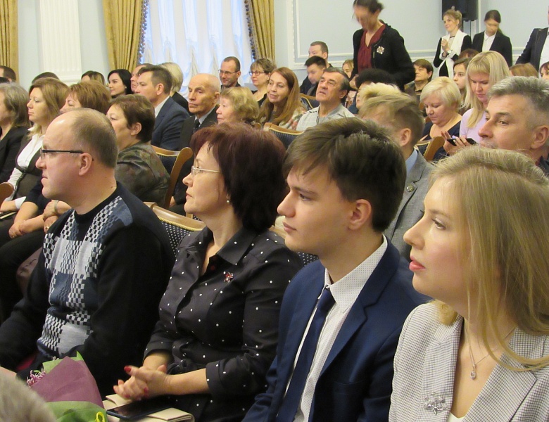 Поздравляем студента I курса специальности «фортепиано» Тимофея Колываенко